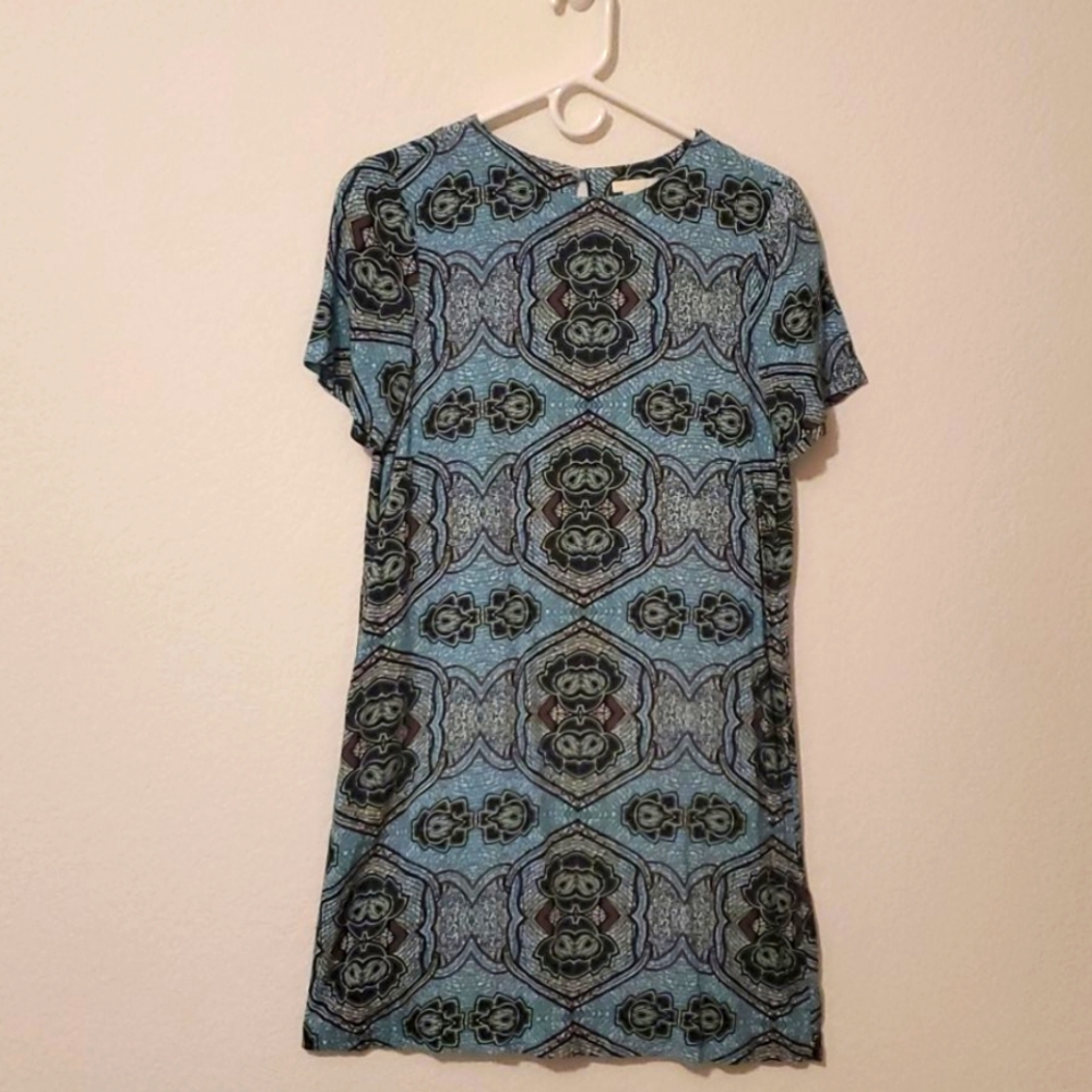 Short Sleeve Open Back Mini Dress